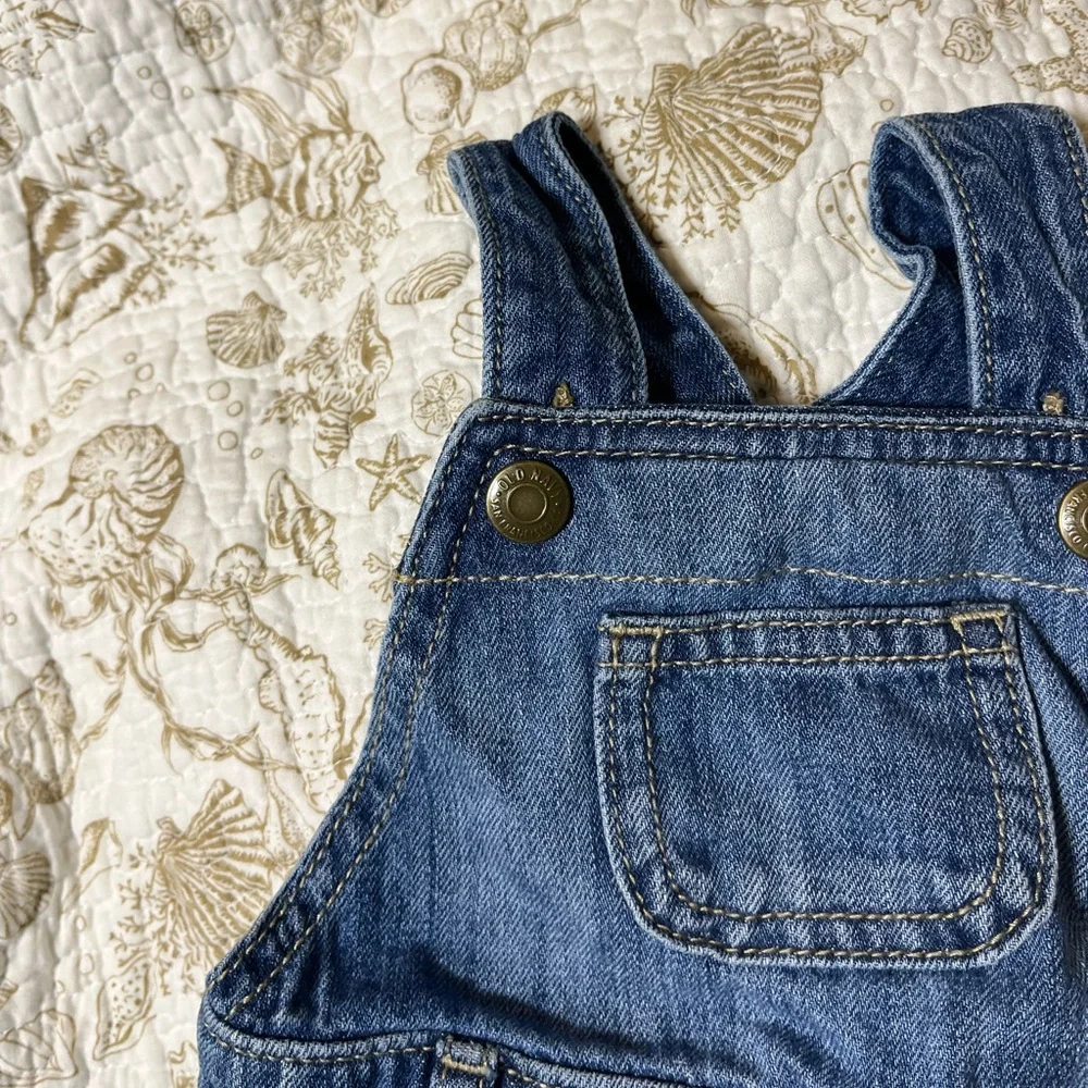 Old Navy Baby Girl 6-12M Denim Jean Adjust Overall Spring Summer Fall Dress City